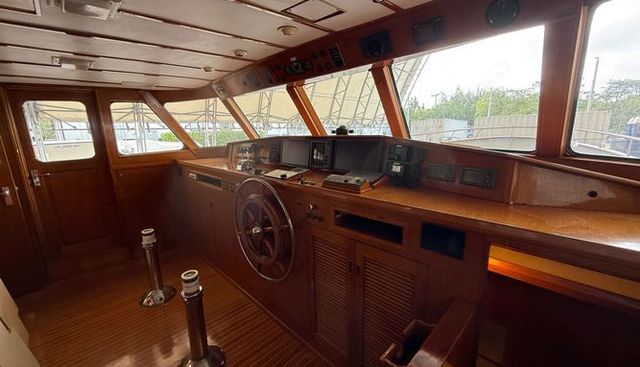 Orion yacht for sale 32