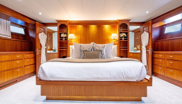 SILVER SEAS yacht for sale 19