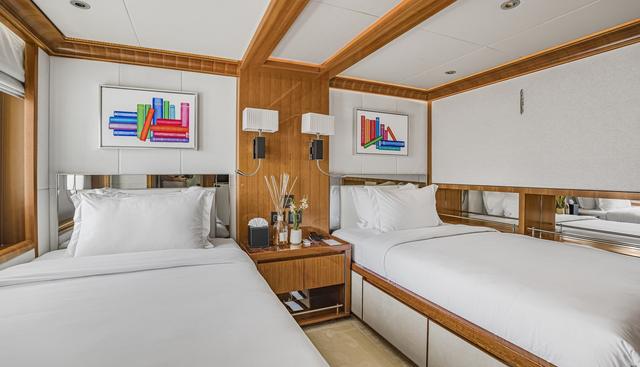 Atlantis yacht for sale 17
