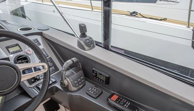 GRAYSKY V yacht for sale 32