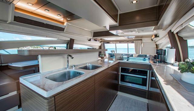 BELLA VITA yacht for sale 35