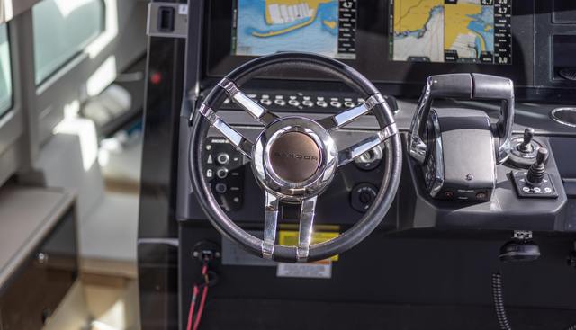 Lifewaves yacht for sale 17