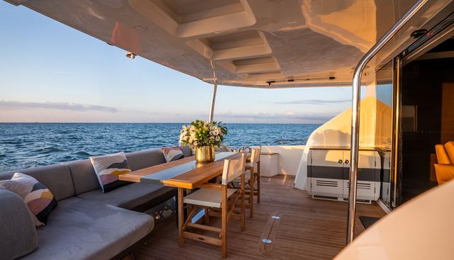 OMNIA yacht for sale 17