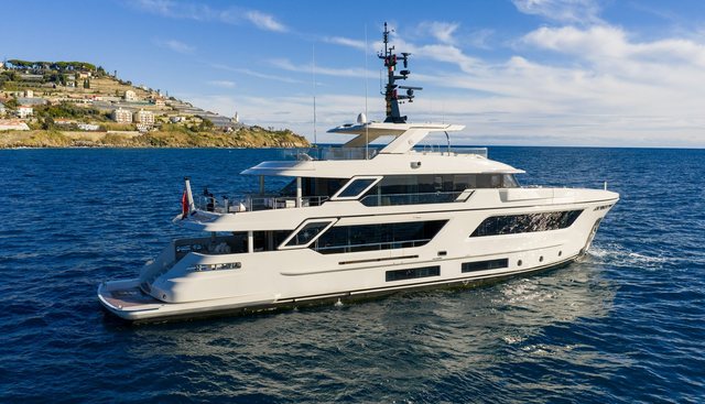 Stellamar yacht for sale 4