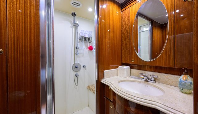 MISS DUNIA yacht for sale 64