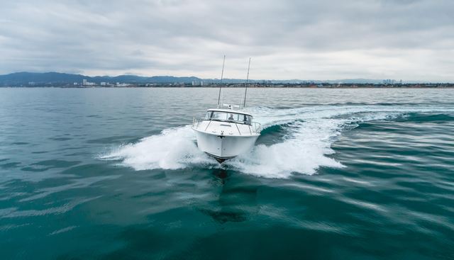Commodore Two yacht for sale 7