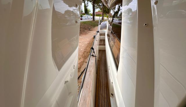 noname yacht for sale 7