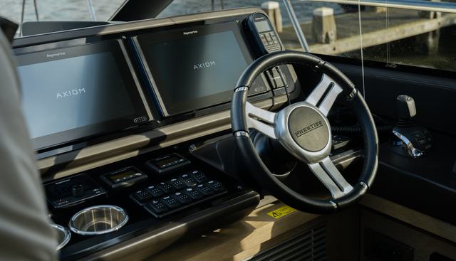 noname yacht for sale 24