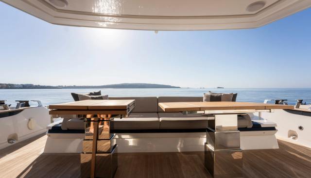 Pearl 72 yacht for sale 8