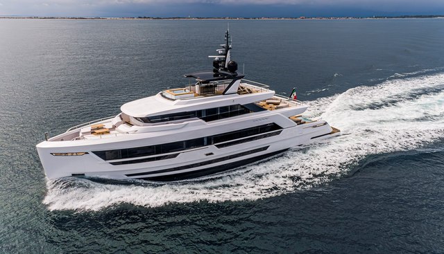 VAYUS yacht for sale 42