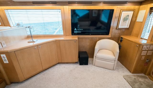 Sea Dancer yacht for sale 17