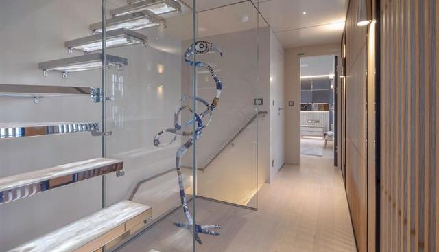 Q.m. yacht for sale 20