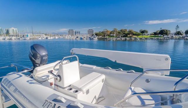 MALOU yacht for sale 39