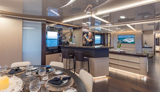 BACK 9 AND A HALF yacht for sale 10