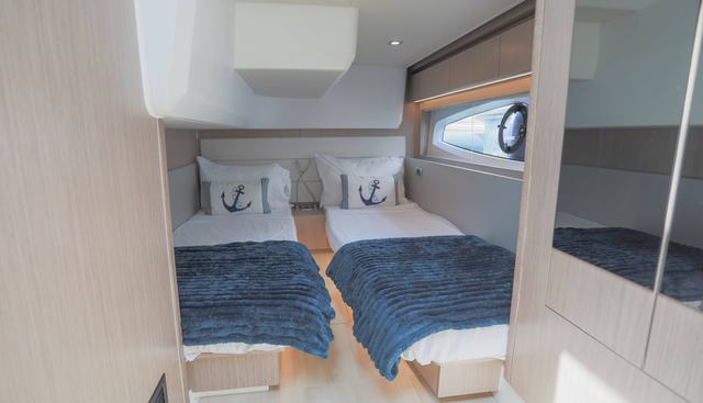 noname yacht for sale 29