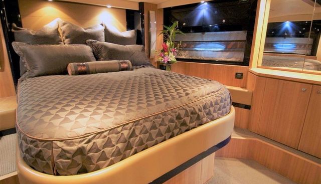 BON VIVANT yacht for sale 14