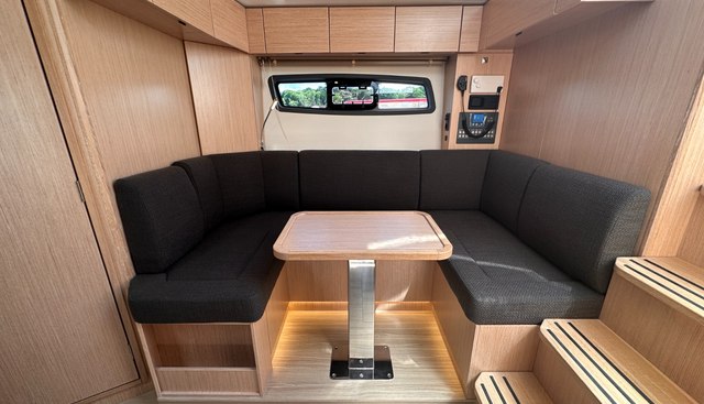 SR41 CANARY ISLANDS yacht for sale 23