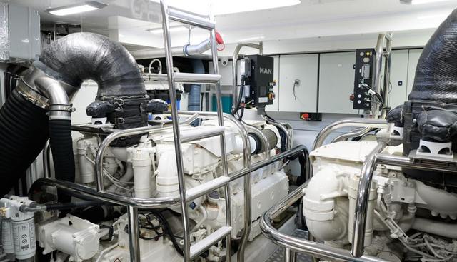 VOLGA yacht for sale 30