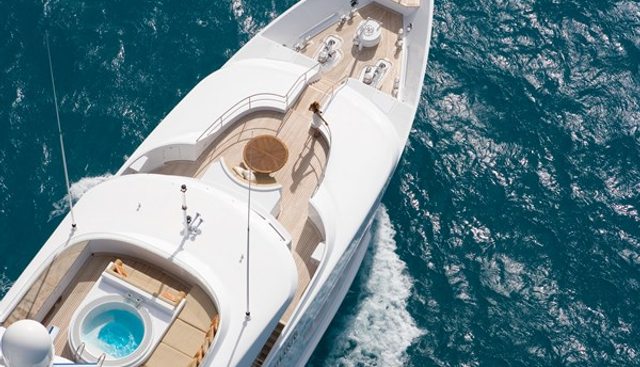 PERLE BLEUE yacht for sale 18