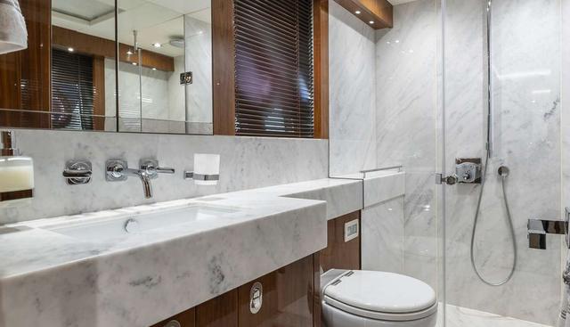 AFTER 8 II yacht for sale 27