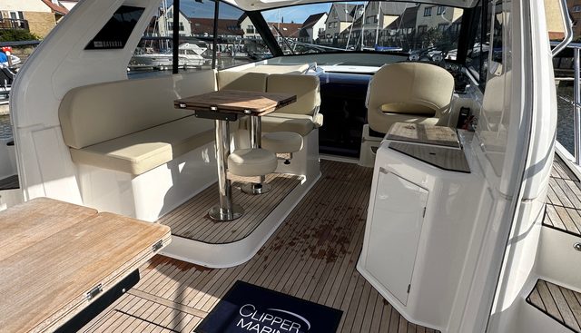 Knot Guilty yacht for sale 55