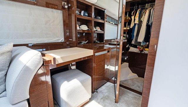 noname yacht for sale 52