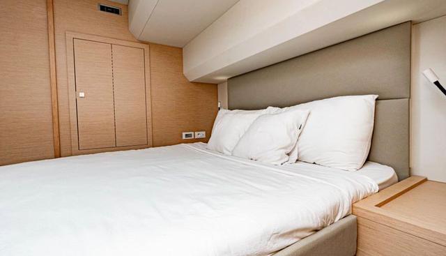 Libert'e yacht for sale 72