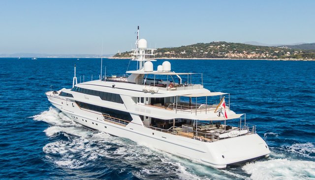 THE WELLESLEY yacht for sale 3