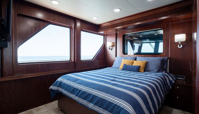 BEYOND CAPRICORN yacht for sale 19