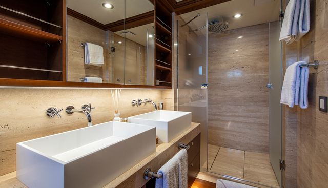 VA BENE yacht for sale 24