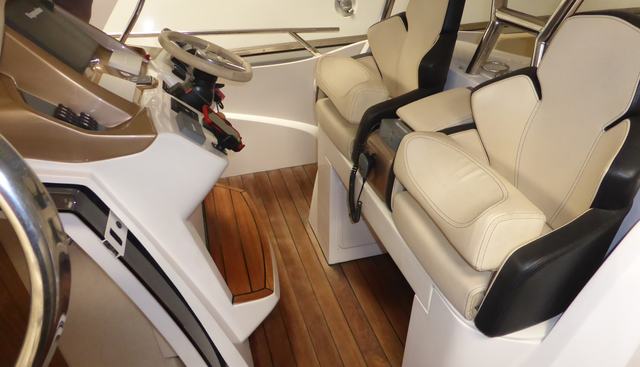 Hédoné IV yacht for sale 15