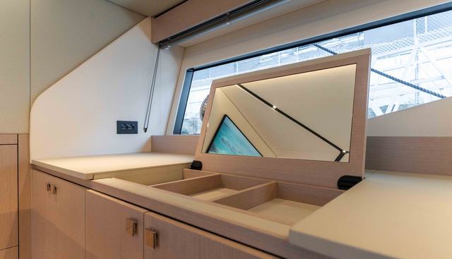 7572655 yacht for sale 30