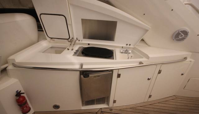 PERFECT WHITE II yacht for sale 8