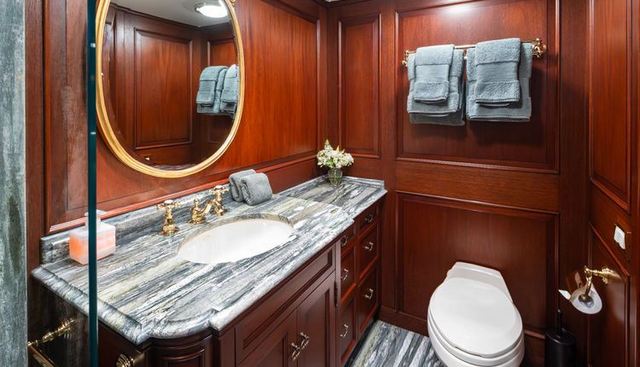 Marlinda yacht for sale 73