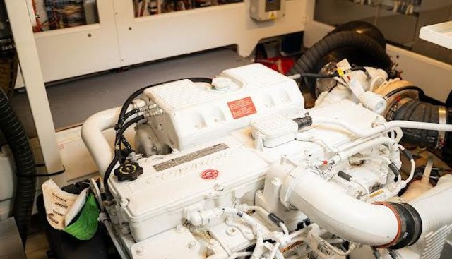 BACK STAGE yacht for sale 28