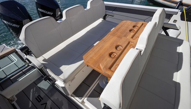 Sunnydaze yacht for sale 3