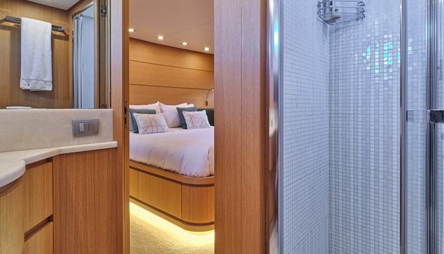 OASIS yacht for sale 22