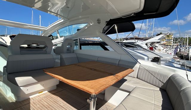 O DE MER yacht for sale 9