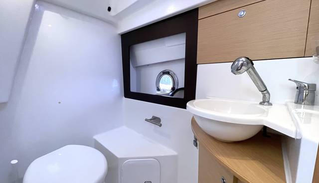 noname yacht for sale 32