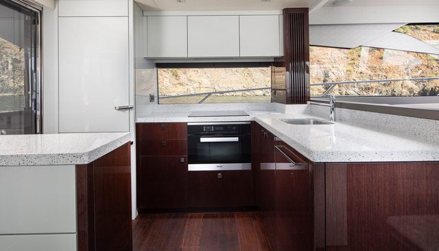 M3G yacht for sale 27