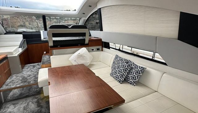 FAIRLINE TARGA 50 GT yacht for sale 15