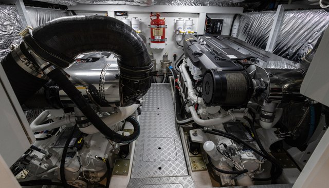 Tricky III yacht for sale 104