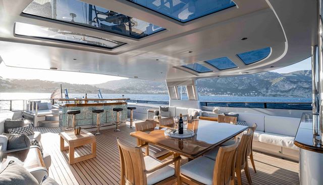 AURA yacht for sale 25