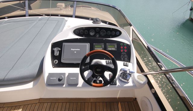 B2IN yacht for sale 12