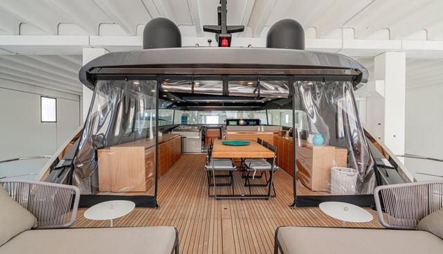 M&M yacht for sale 27