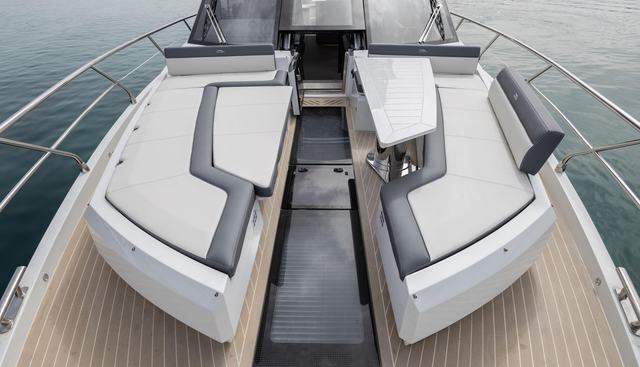 Seven yacht for sale 15