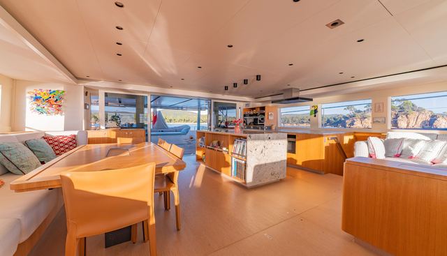 Noname yacht for sale 52