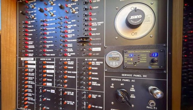 The Cotton Picker yacht for sale 29