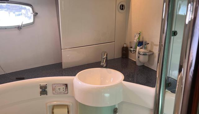 noname yacht for sale 10