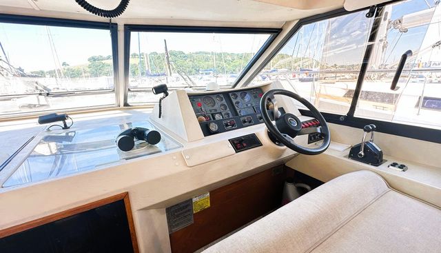 noname yacht for sale 9